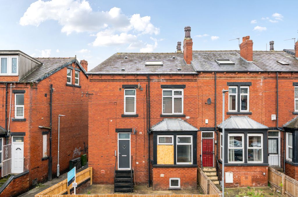 Property photo 1 of 20 1534855-1-1A130ba...