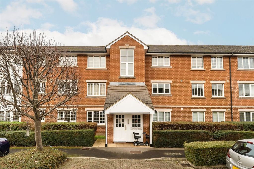 Property photo 1 of 5