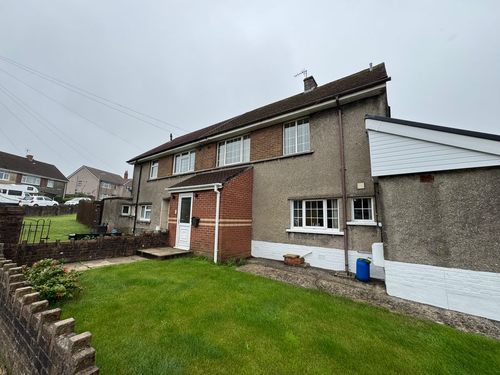 Property photo 3 of 25