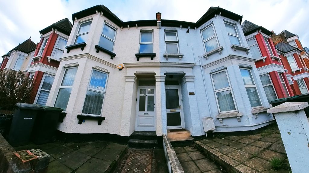 Property photo 3 of 22