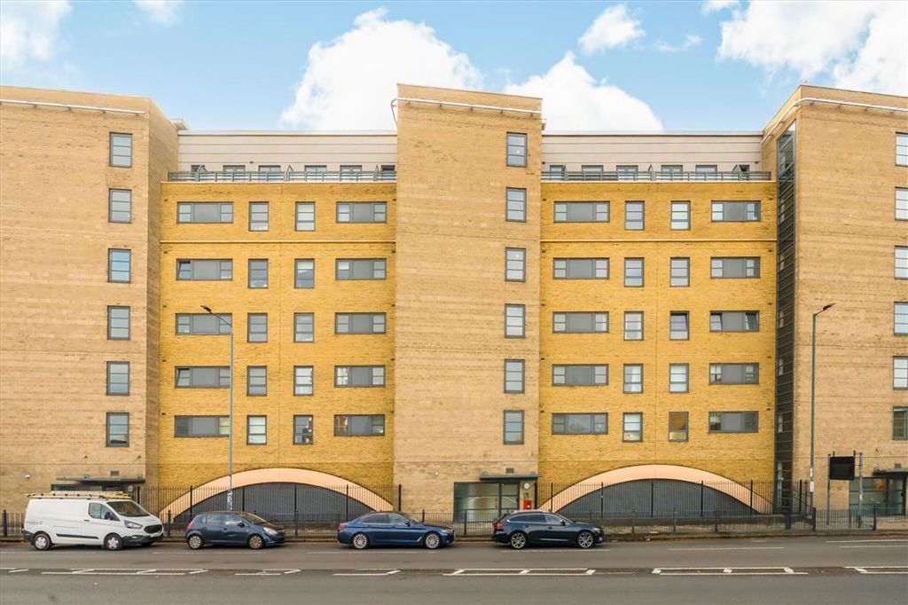 Property photo 1 of 5