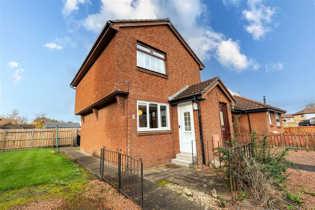 Property photo 1 of 15 External.Front.Jpg