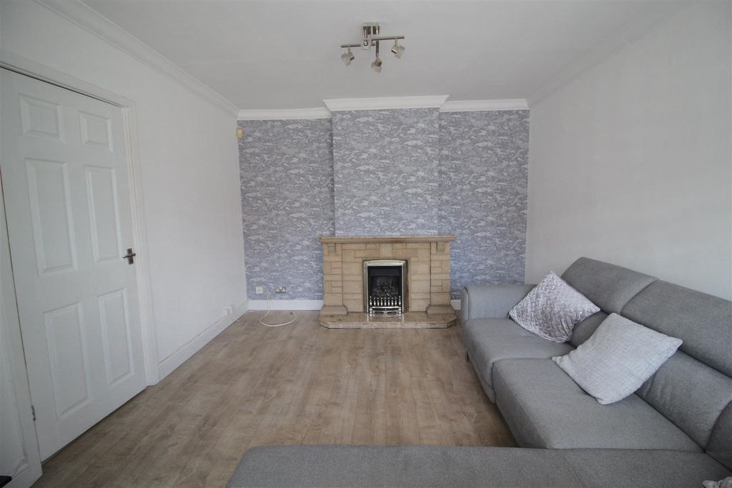 Property photo 2 of 12 Img_7471.Jpg
