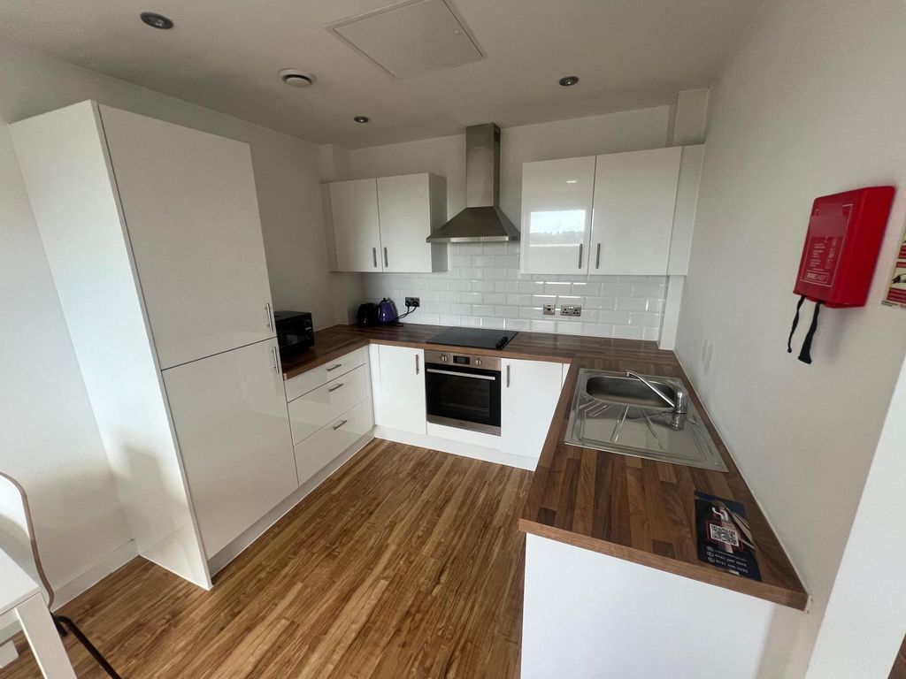 Property photo 2 of 14 Photo 1