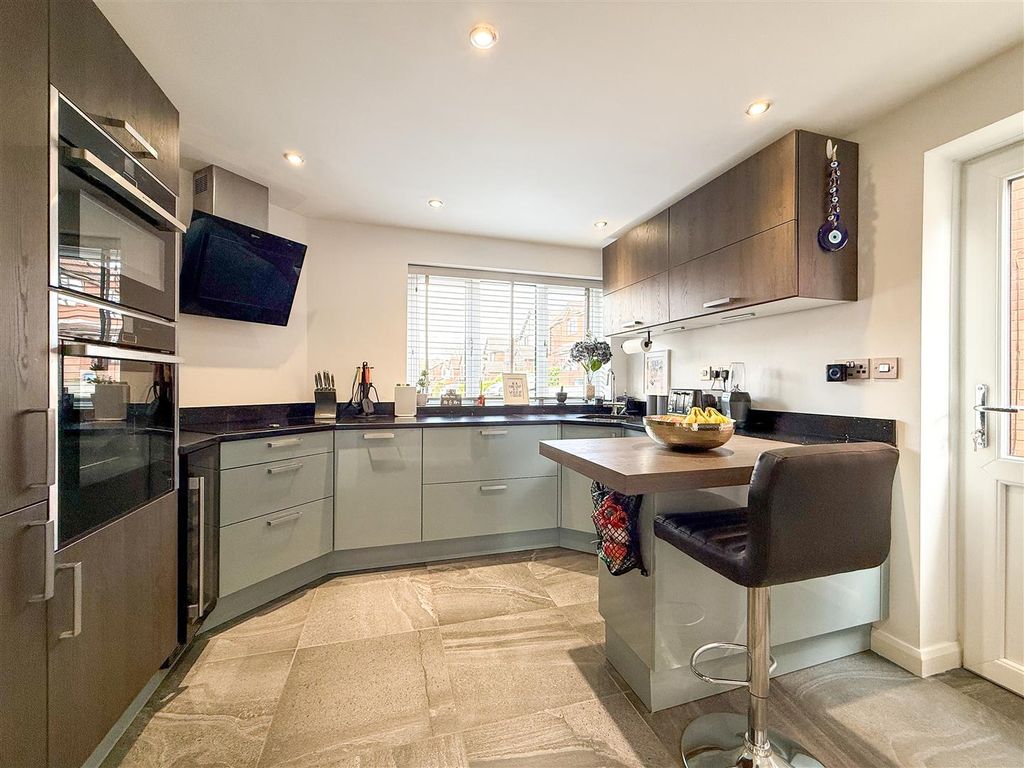 Property photo 2 of 43 20260416_132746661_Ios.Jpg