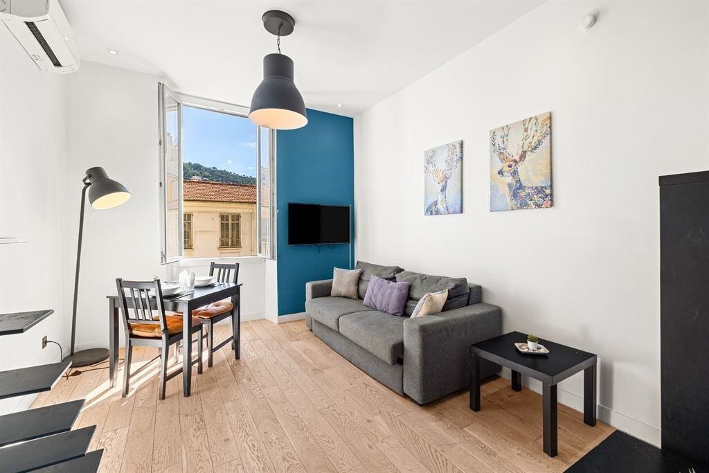 Property photo 1 of 16 Nice Port, Duplex Apartment With Mezzanine In A Sought After Central Location