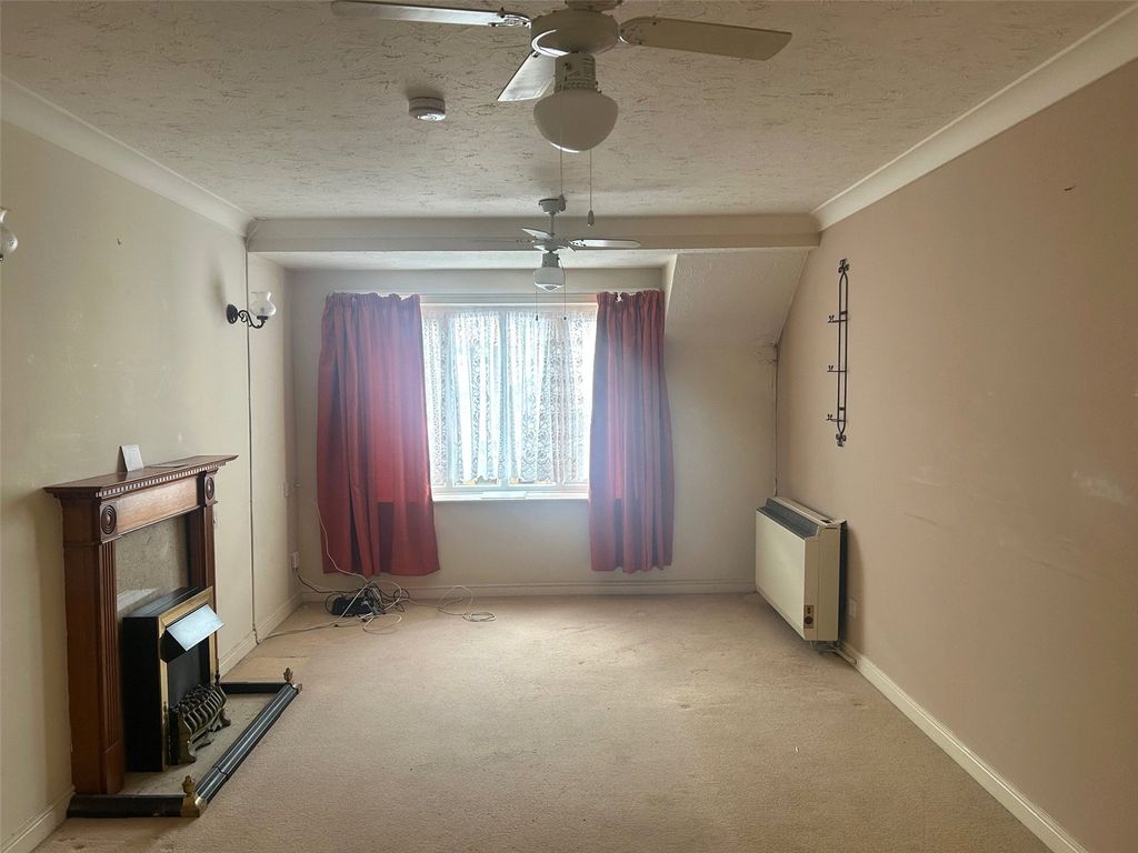 Property photo 2 of 6 Picture No. 06