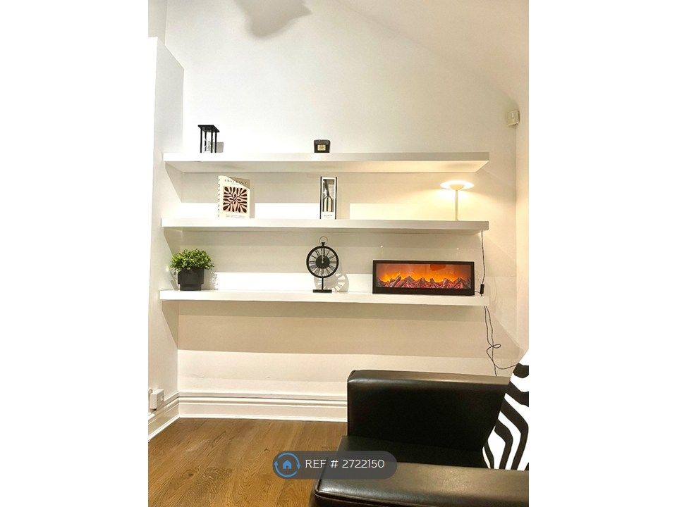 Property photo 1 of 35