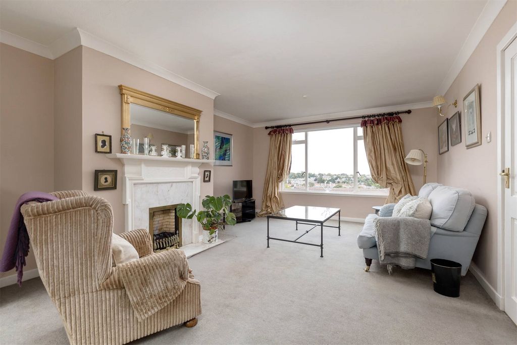 Property photo 2 of 20 Picture No. 02