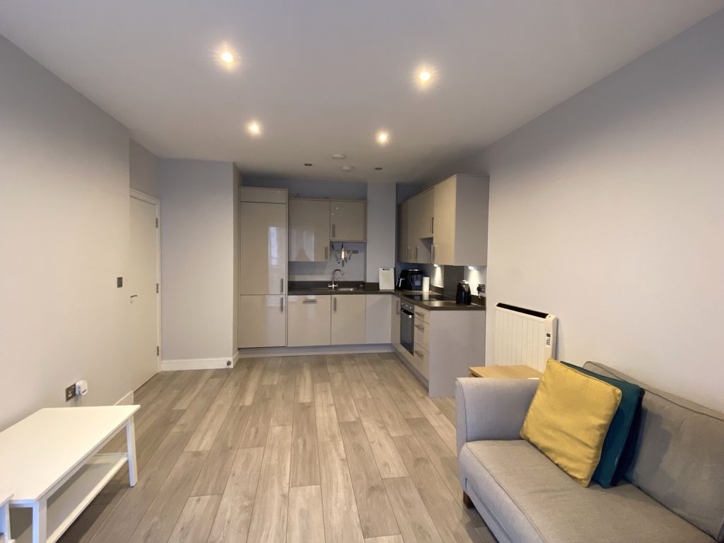 Property photo 2 of 9 Living/Kitchen Area