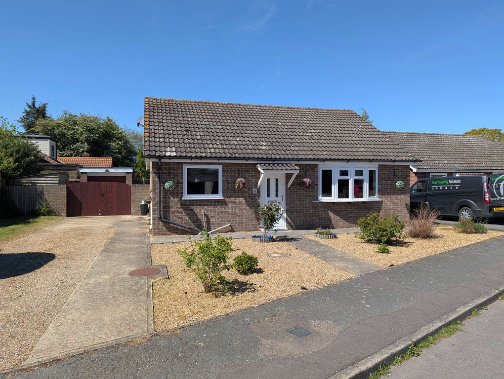 Property photo 1 of 9