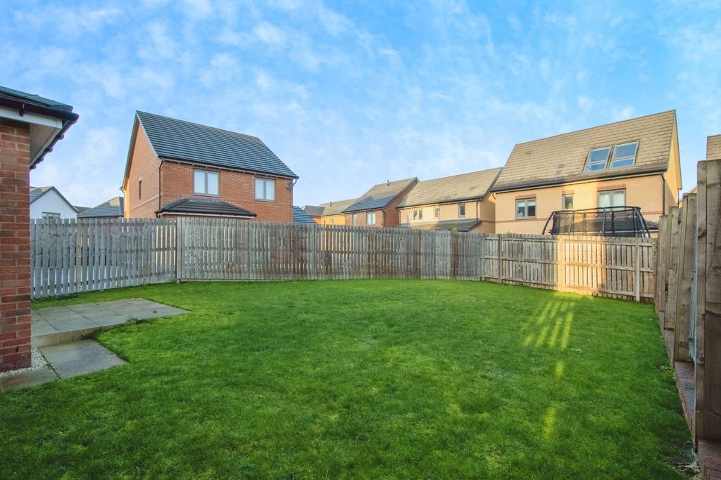 Additional image 26 of 4 bed detached house for saleHeath View, Wakefield, West Yorkshire WF1