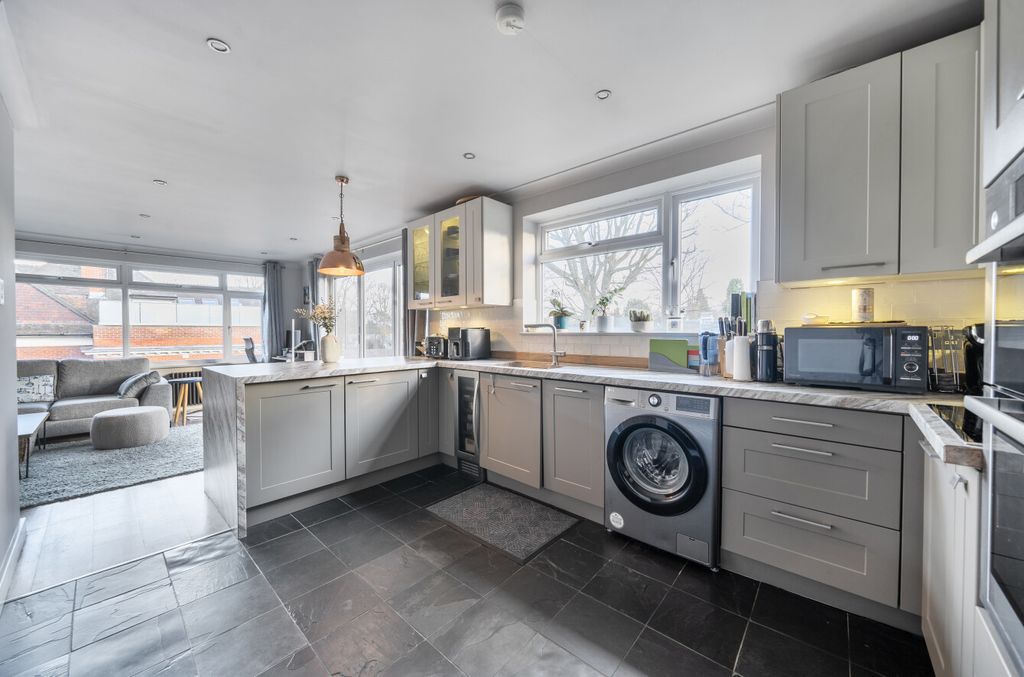 Property photo 2 of 20 Picture 2