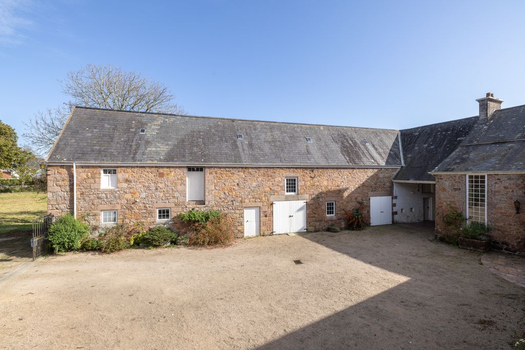 Additional image 6 of 7 bed detached house for saleLa Profonde Rue, Trinity, Jersey JE3