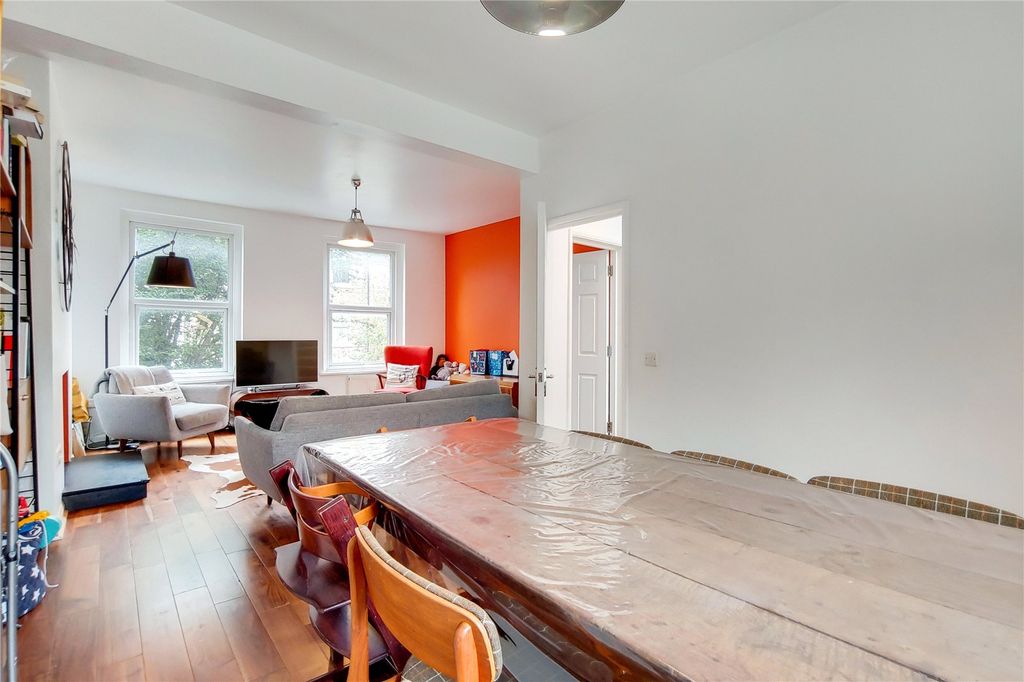 Property photo 3 of 15 Reception Room