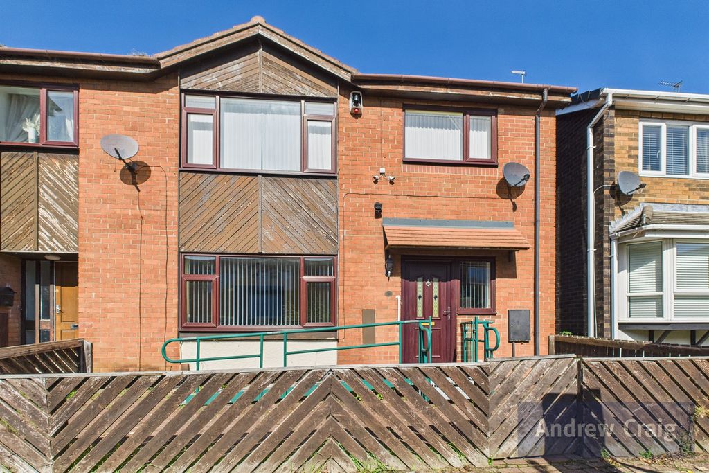 Property photo 1 of 13 (Main)