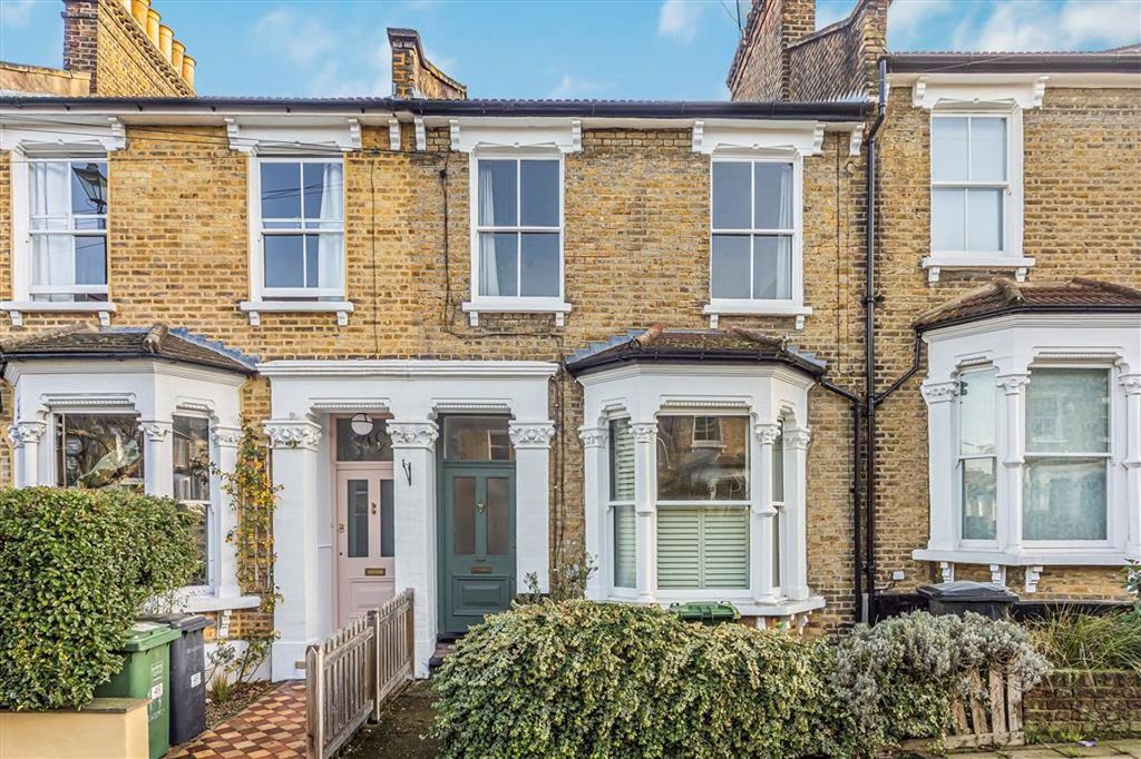 Property photo 1 of 5