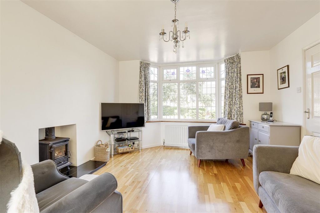 Property photo 2 of 25 11.Jpg