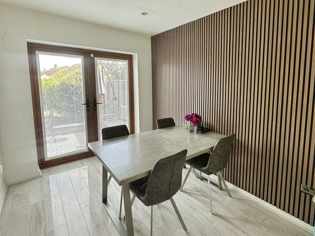 Property photo 3 of 13 Kitchen/Diner