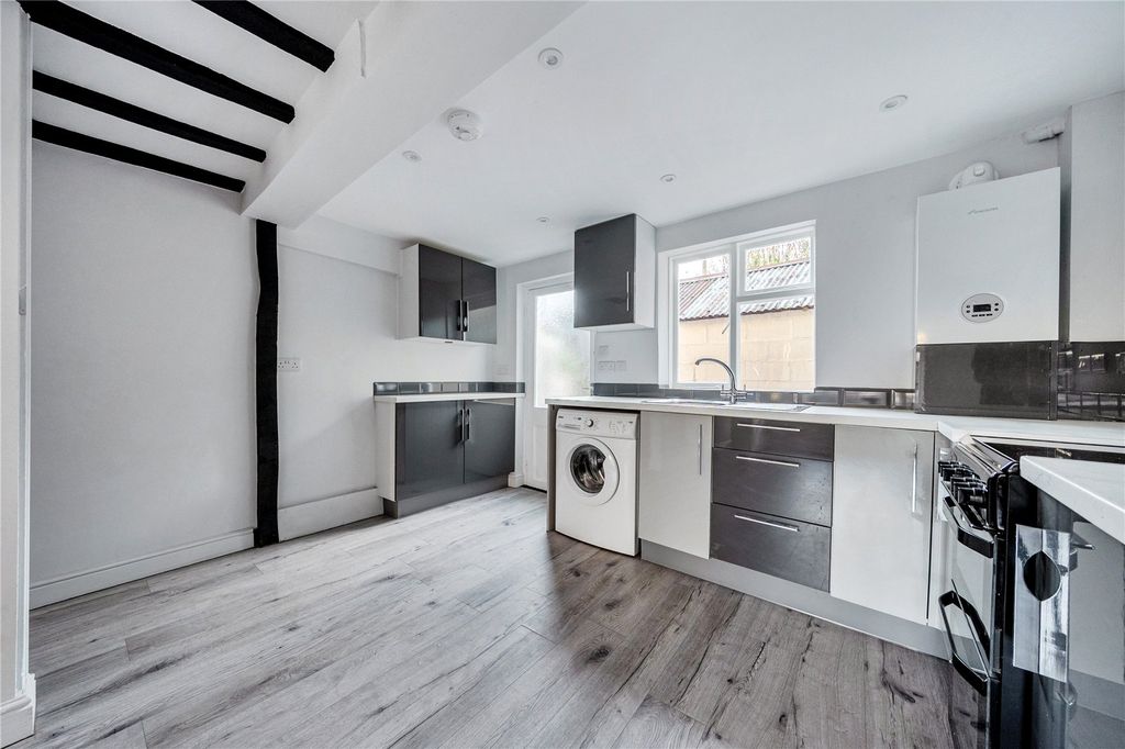 Property photo 3 of 16 Picture No. 07