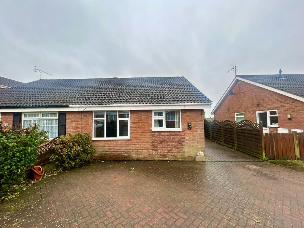 Property photo 1 of 20 Front Exterior