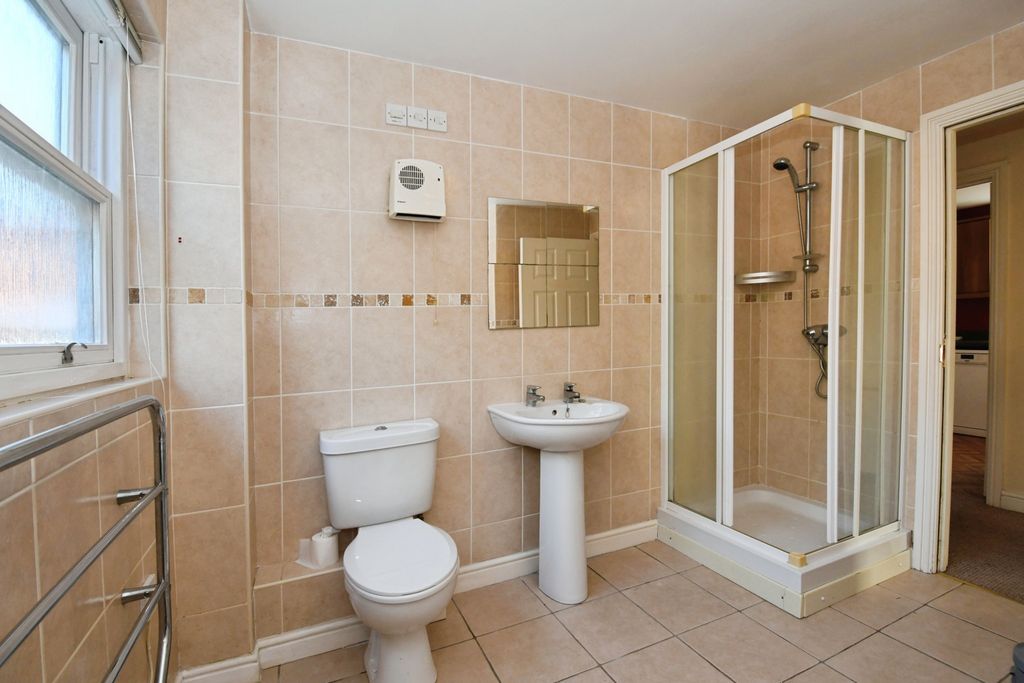 Additional image 12 of 3 bed flat for saleBennetts Mill Close, Woodhall Spa LN10