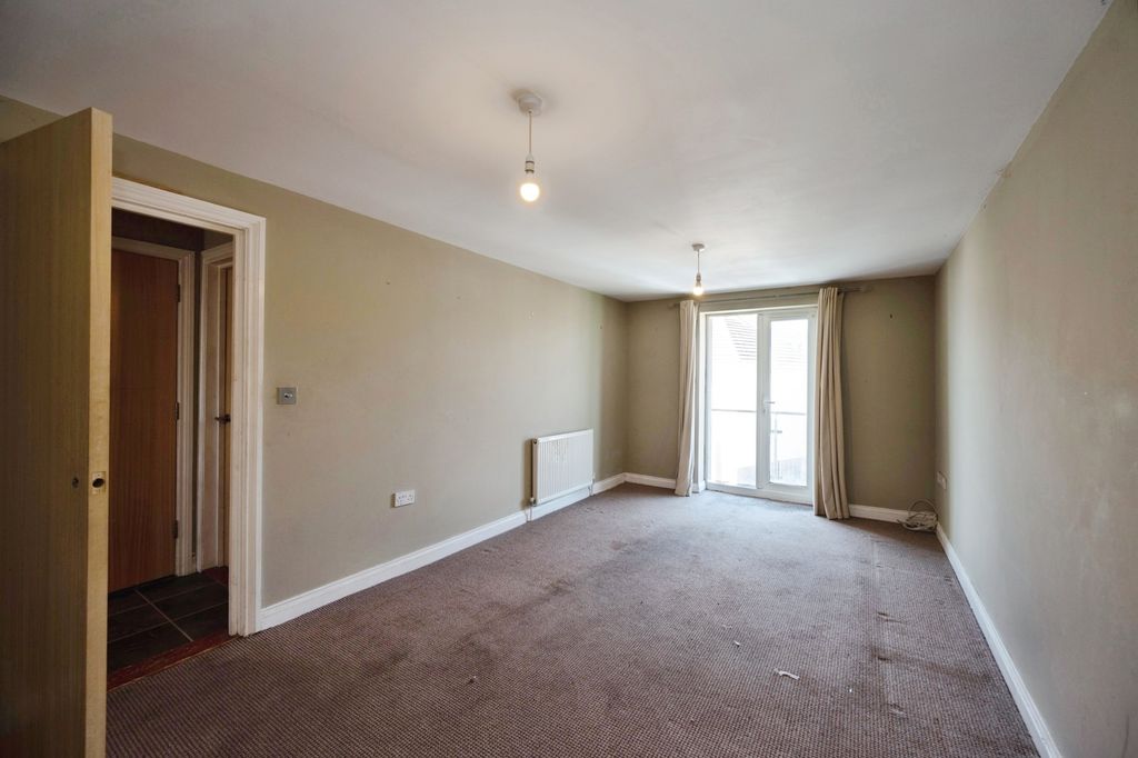 Property photo 2 of 11 Pbox-Img.Jpg