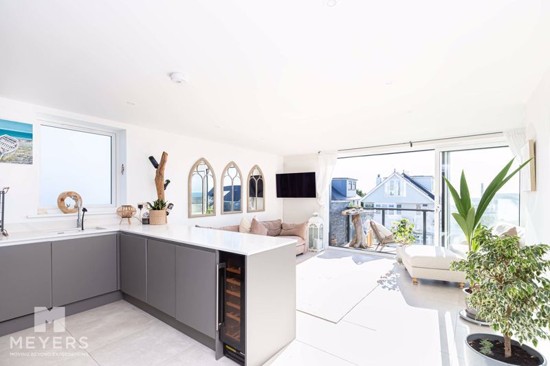 Property photo 2 of 27 Photo 20