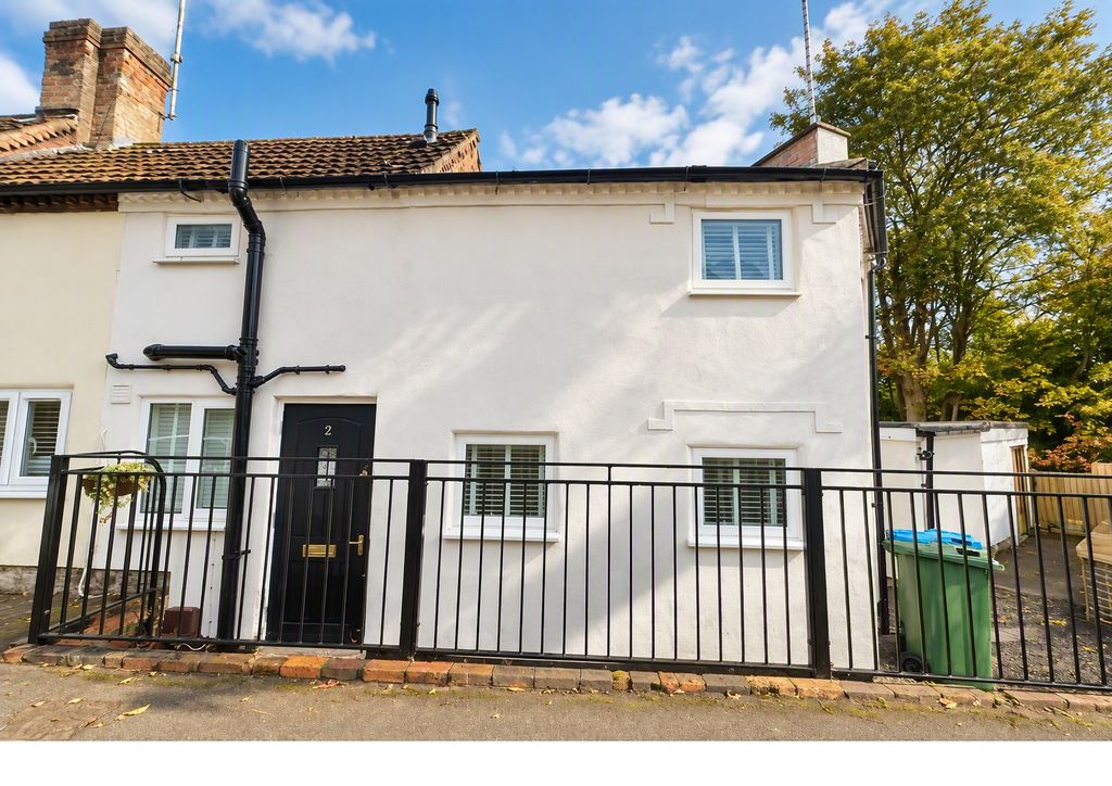 Property photo 3 of 7