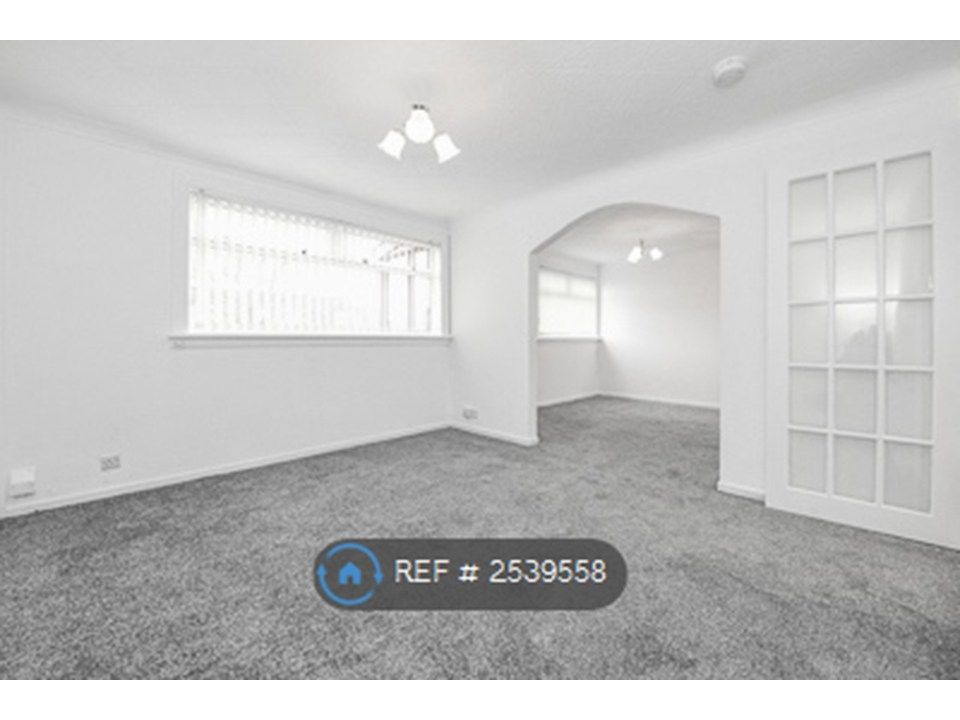 Property photo 1 of 3