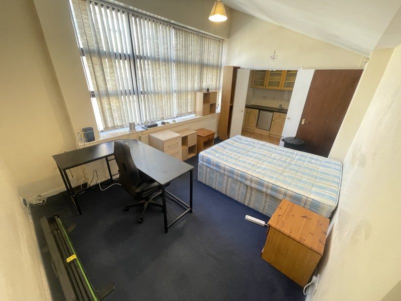 Property photo 2 of 4