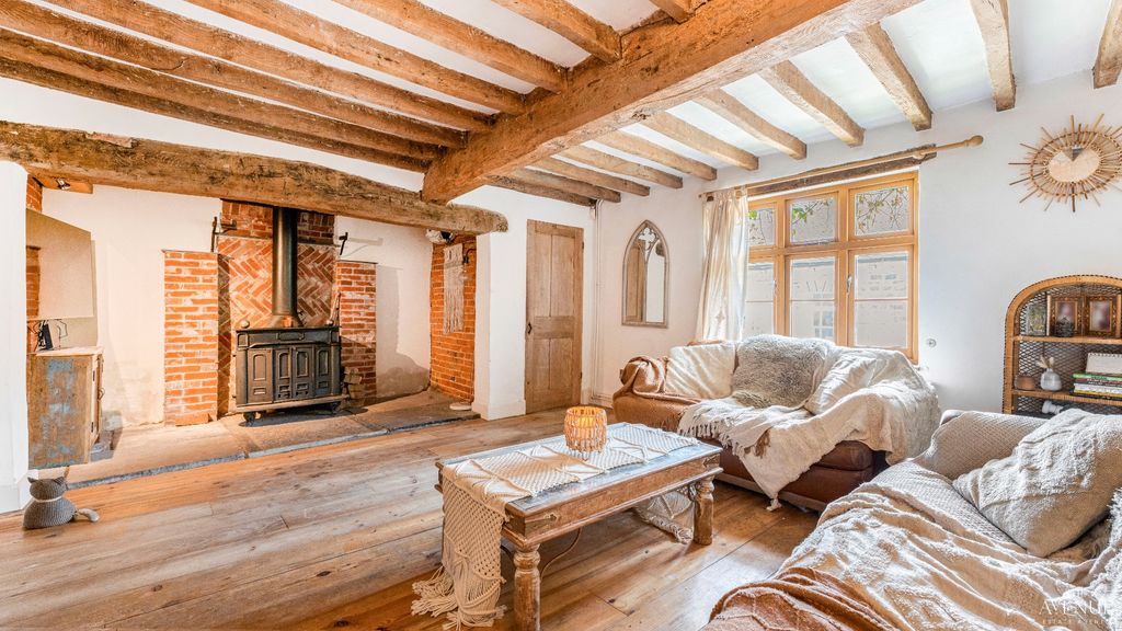 Property photo 2 of 17 4133666