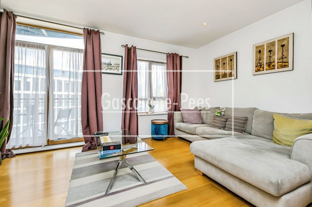 Property photo 2 of 11