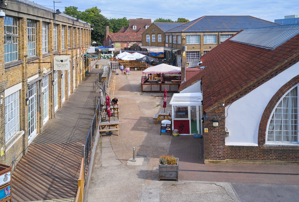 Property photo 2 of 3 Estate Grounds