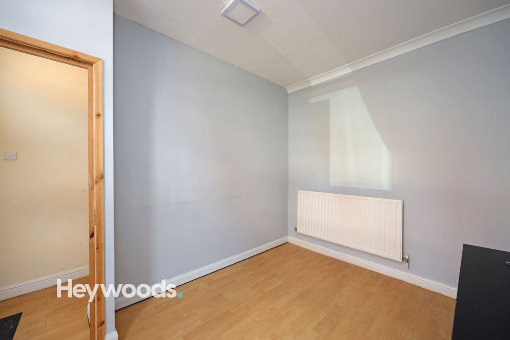 Property photo 3 of 35 0F1A3843