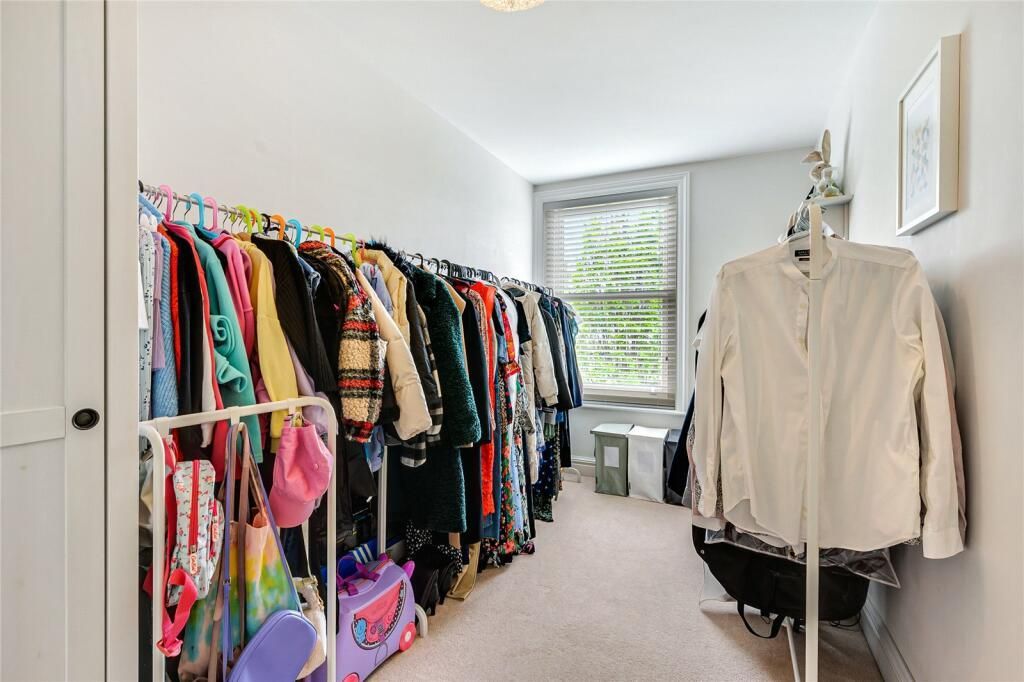Property photo 2 of 3