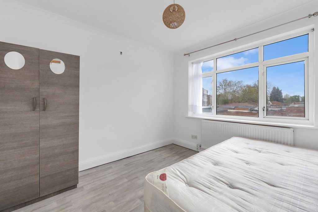 Property photo 2 of 11 Img_9896