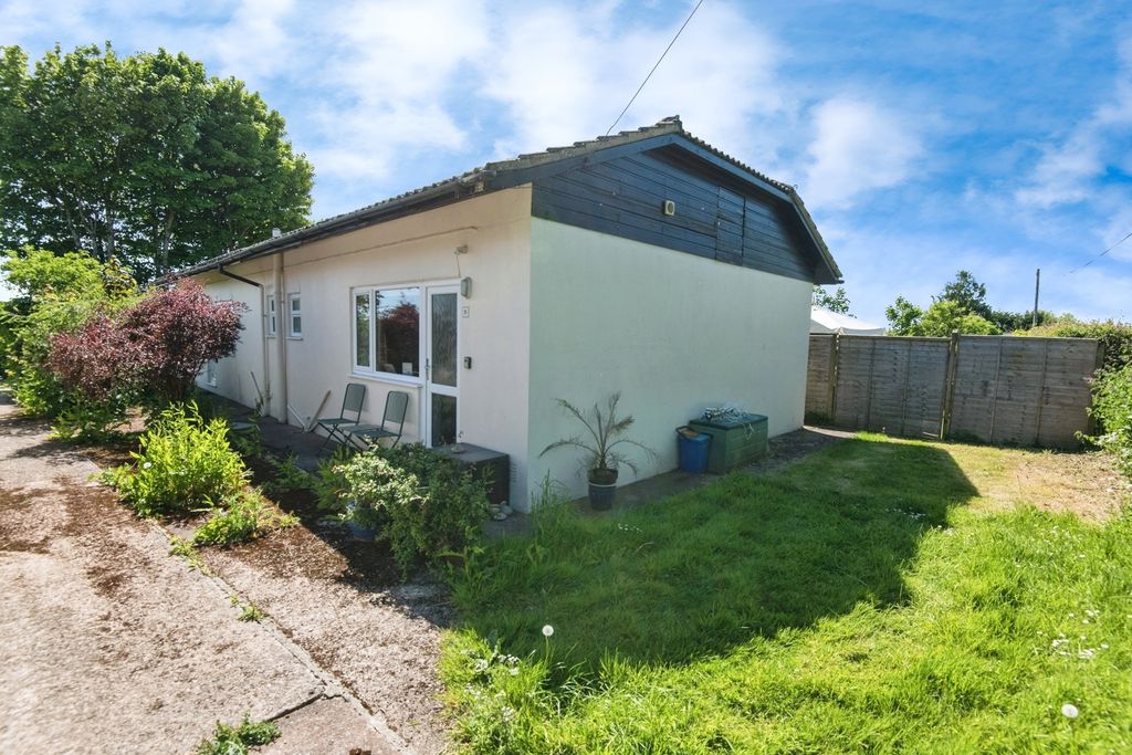 Property photo 1 of 15 Photo