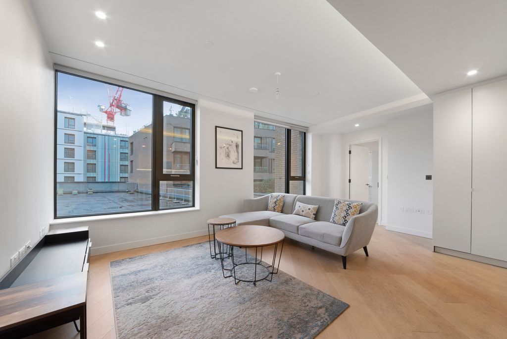 Property photo 1 of 13 Reception Room