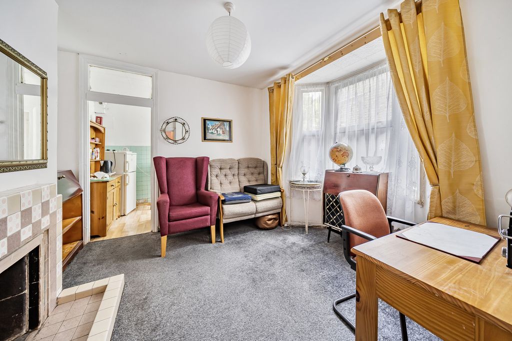 Property photo 3 of 14 Reception Room