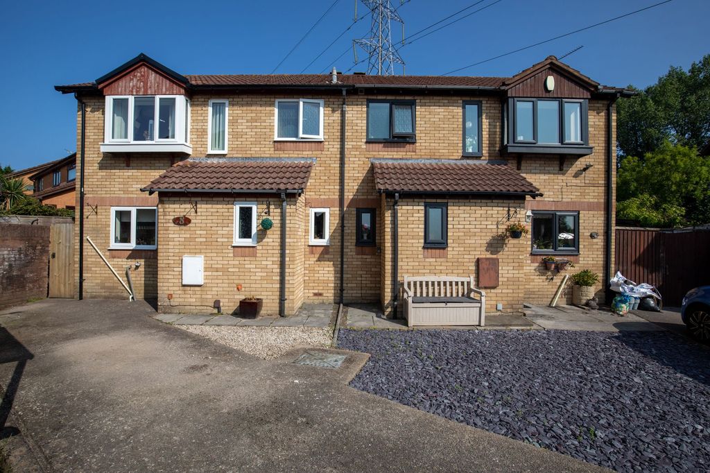 Property photo 1 of 30