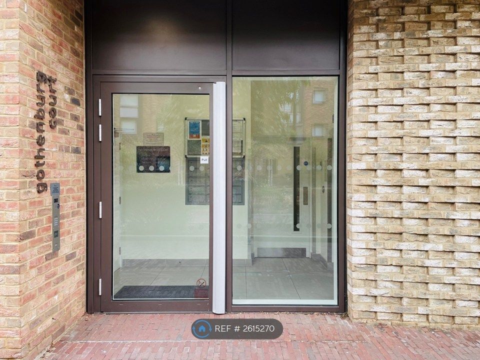 Property photo 1 of 14 Entrance