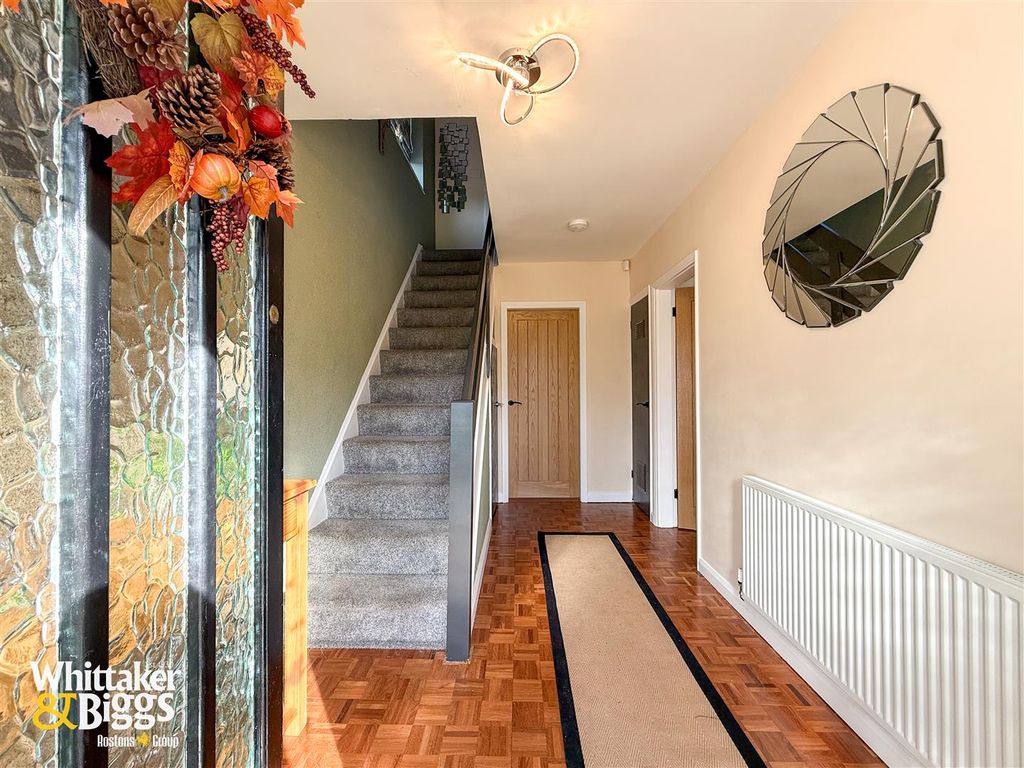 Property photo 2 of 34 20250929_091315208_Ios.Jpg