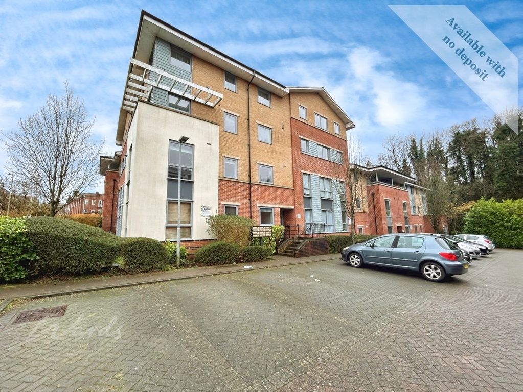 Property photo 1 of 10 Front Railway