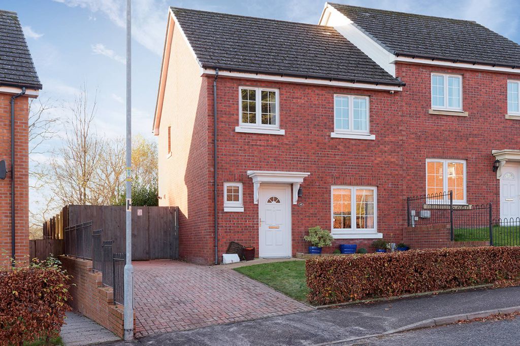 Property photo 1 of 30