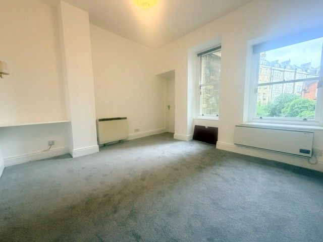 Property photo 3 of 4 Bedroom 1