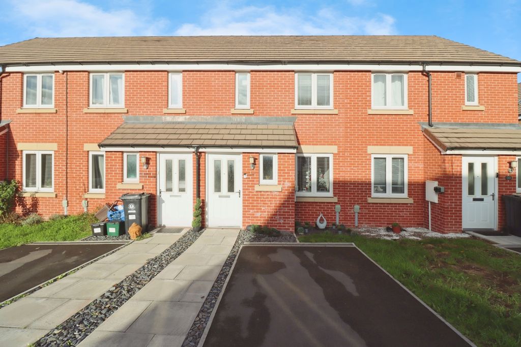 Property photo 1 of 20 Pbox-Img.Jpg