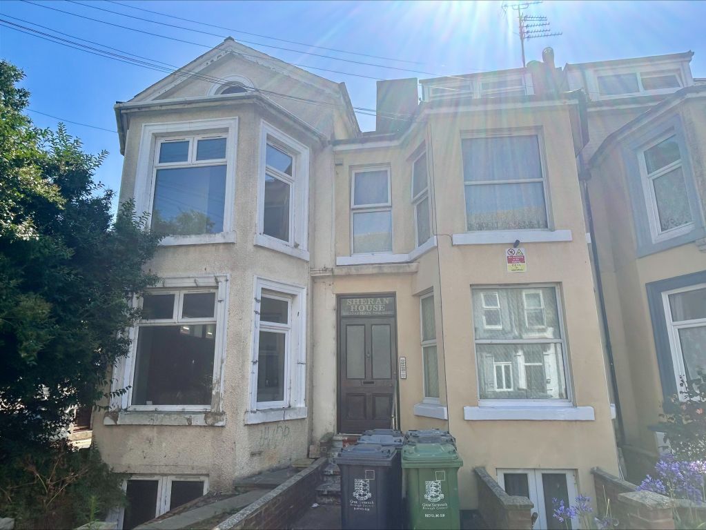 Property photo 2 of 3