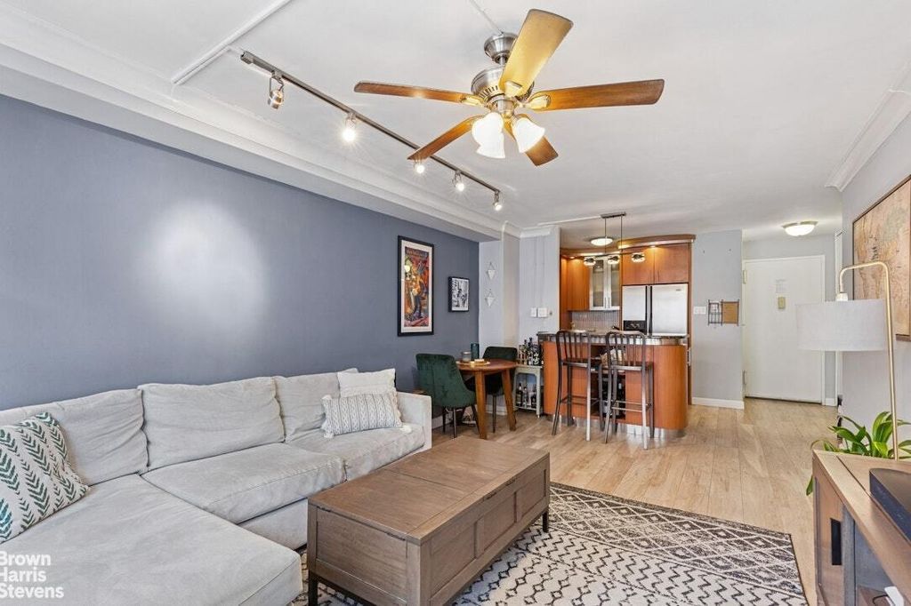 Property photo 3 of 13 <Alttext/>