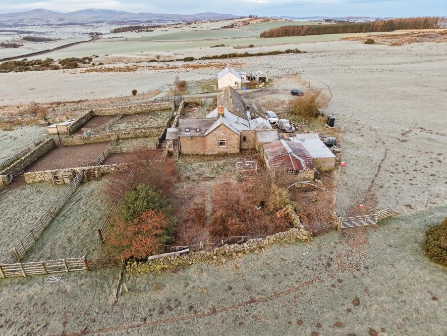 Property photo 3 of 11